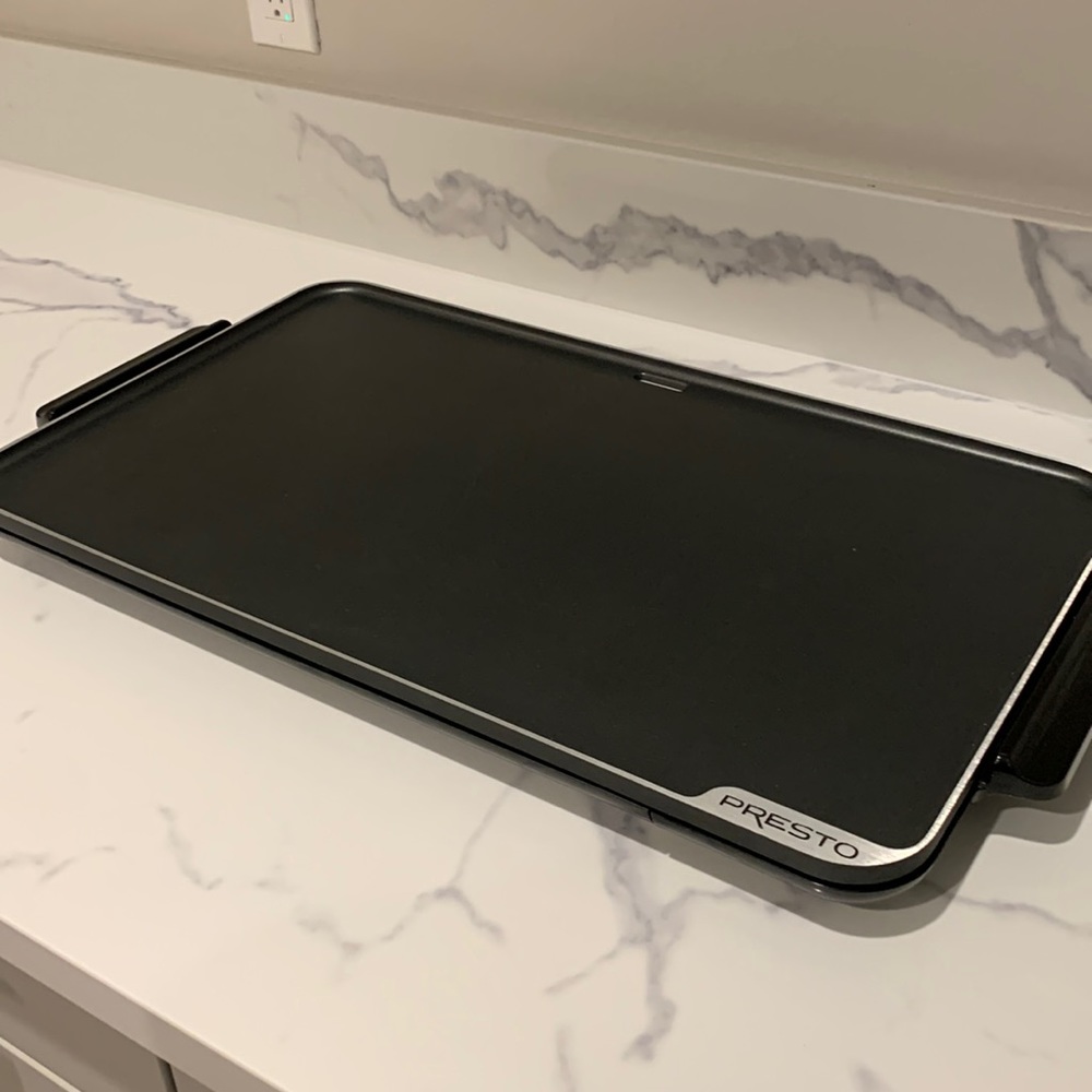 Presto 22” Electric Slimline Griddle